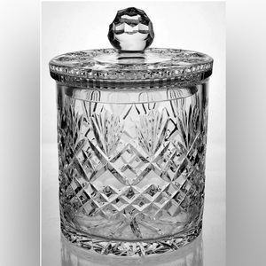 CRYSTAL CLEAR INDUSTRIES Biscuit Barrel & Lid Essex